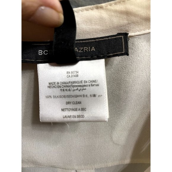 NWOT 100% Silk Hi- Low BCBG Max Azaria oversized  Blouse Off-white size Small - Picture 9 of 9
